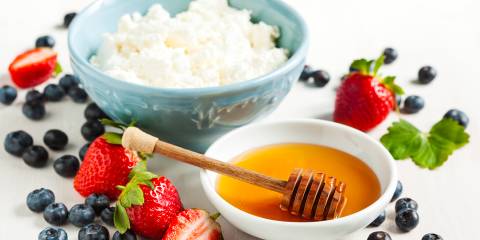 Ricotta, honey and berries.