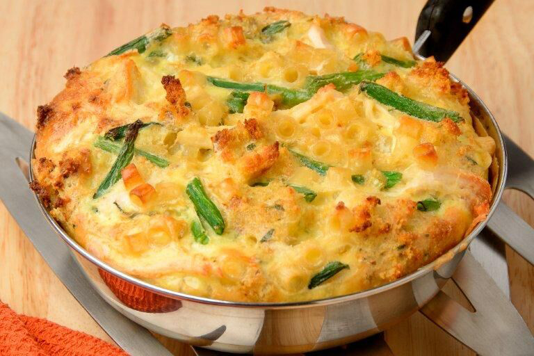 A frittata made with thanksgiving leftovers