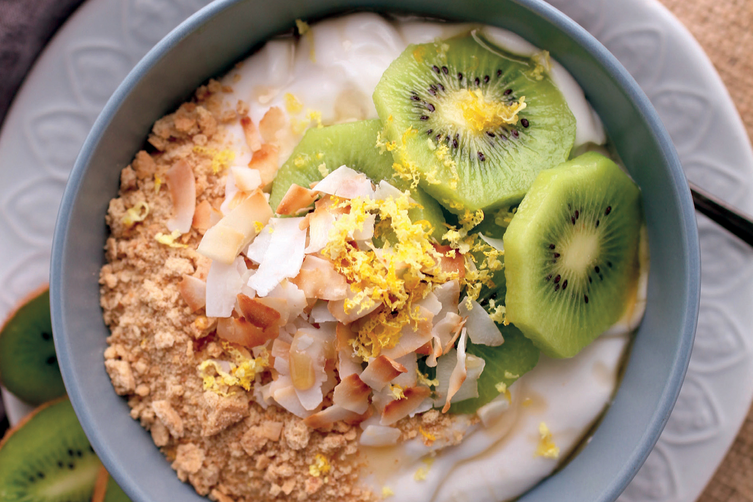 Lemon, Kiwifruit & Coconut Cream "Pie"