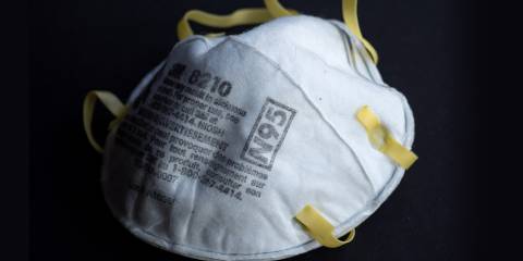 a close-up of a legitimate N95 mask