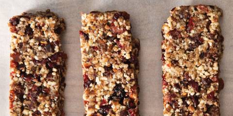 almond energy bars with cranberries and dates