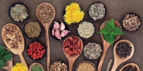 Liver detox foods including dandelion