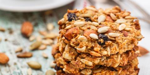 oatmeal cookies with seeds and fruit