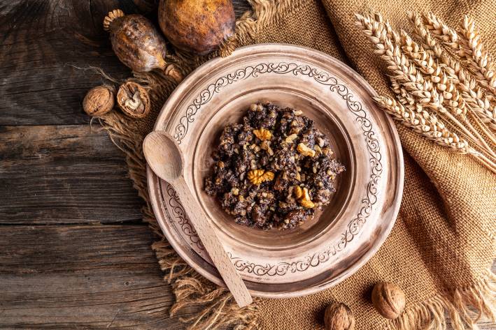 a bowl of eastern European grain porridge