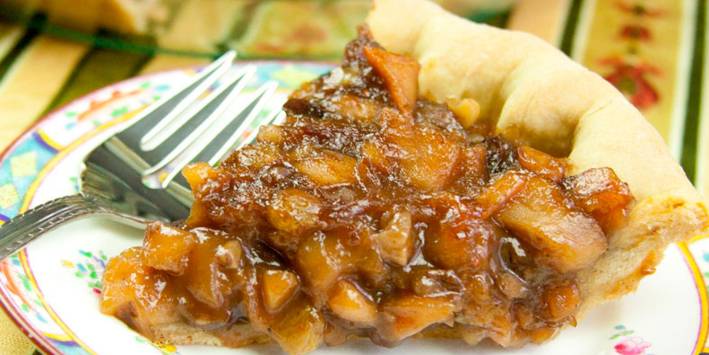 Vegetarian mincemeat holiday pie