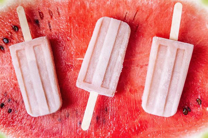 Frozen watermelon pops with fresh lime