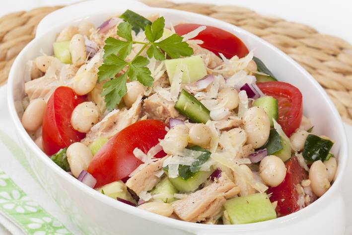 A dish of Tuna and White Bean Salad