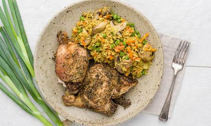bone broth protein tumeric fried rice with chicken and vegetables