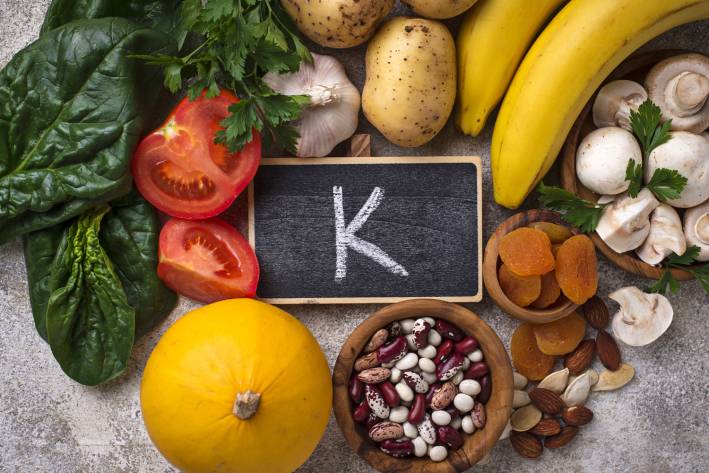 foods with lots of vitamin K