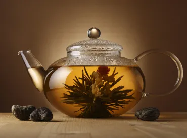  tea pot with chinese tea