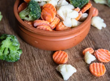 Frozen organic cauliflower, broccoli and carrots