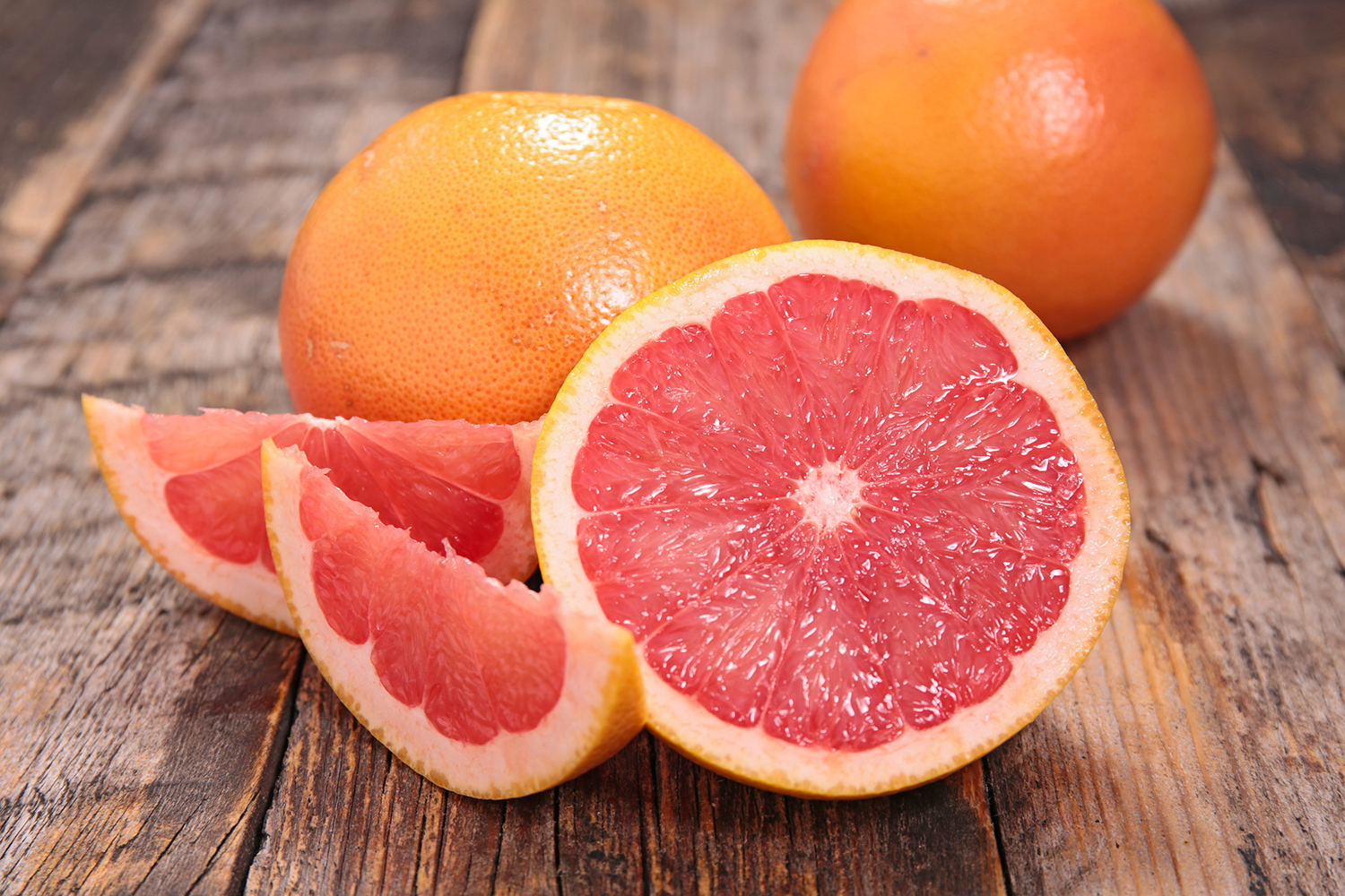 sliced grapefruit